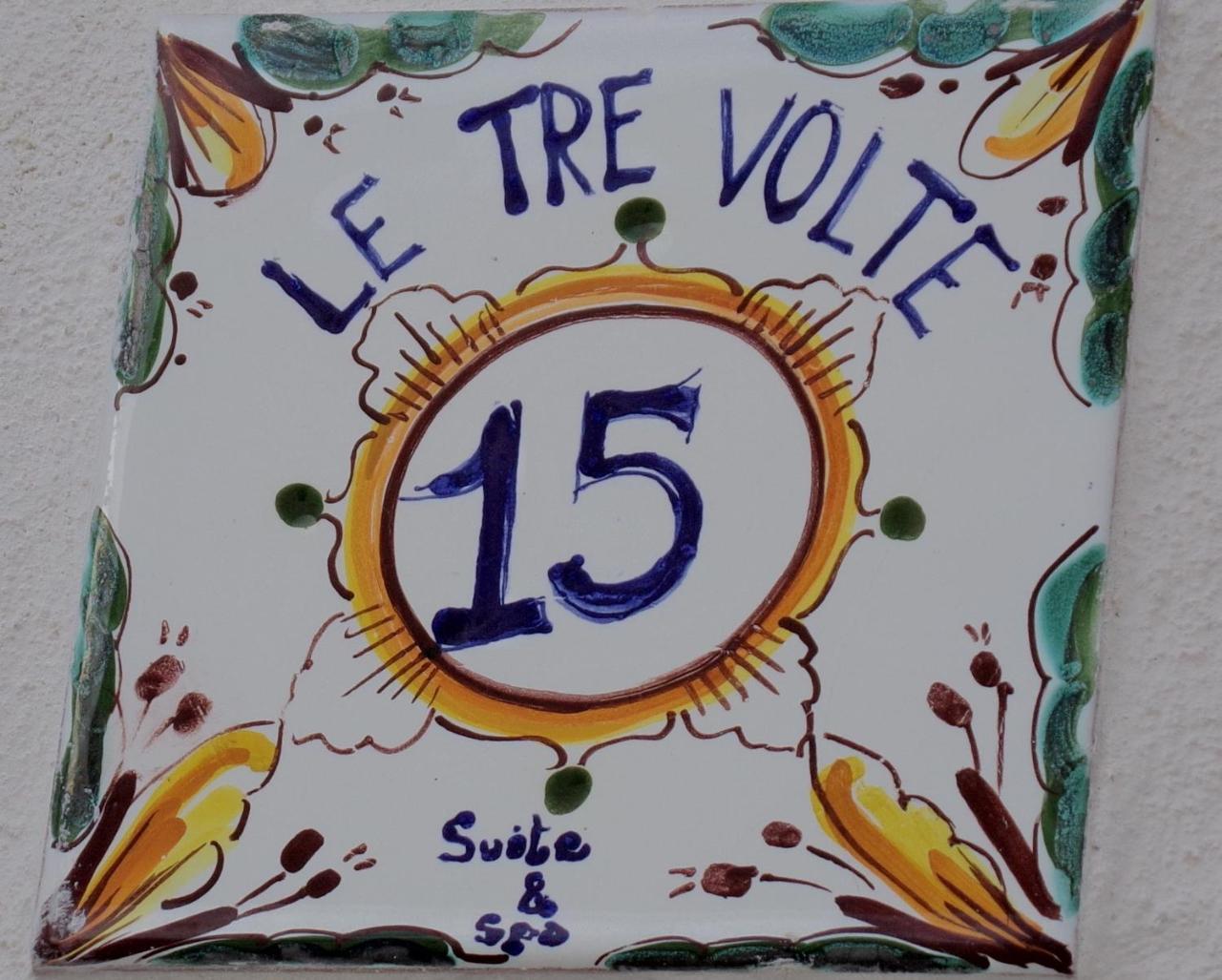 הוילה אוסטוני Le Tre Volte מראה חיצוני תמונה