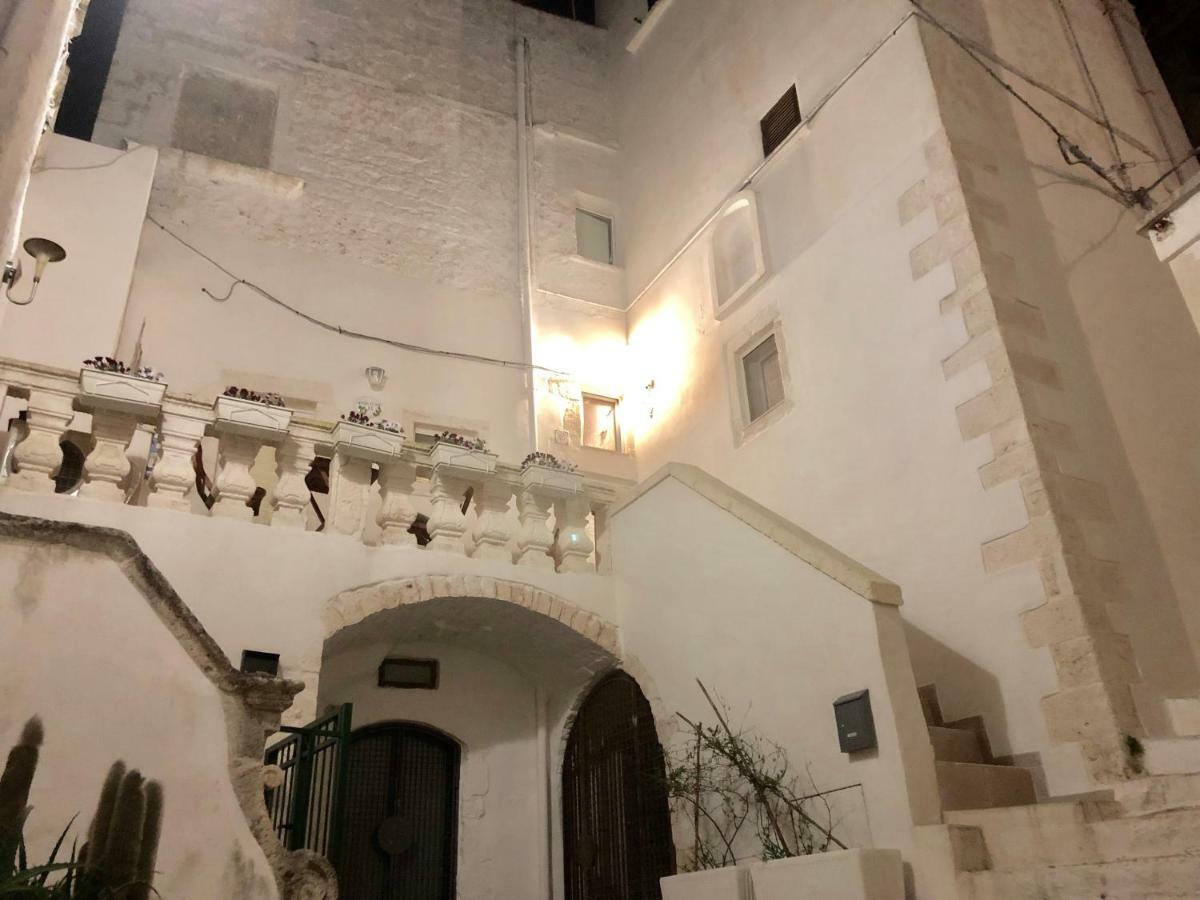 הוילה אוסטוני Le Tre Volte מראה חיצוני תמונה